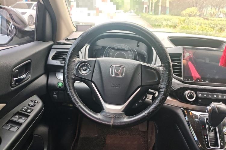 Used Honda CR-V 2016 2.0L two-wheel drive Urban Edition Steering Wheel