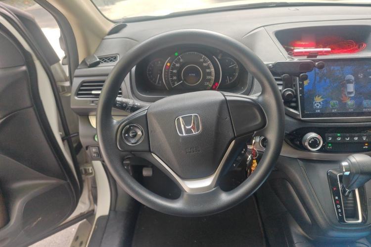 Used Honda CR-V 2016 2.0L two-wheel drive Urban Edition Steering Wheel