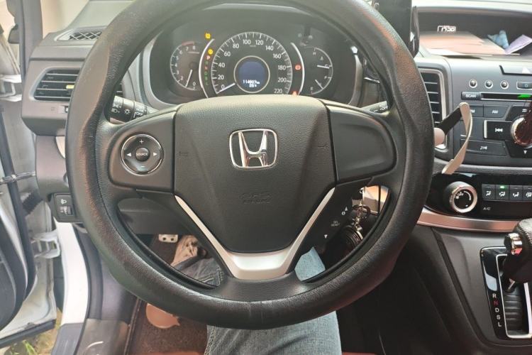 Used Honda CR-V 2016 2.0L two-wheel drive Urban Edition Steering Wheel