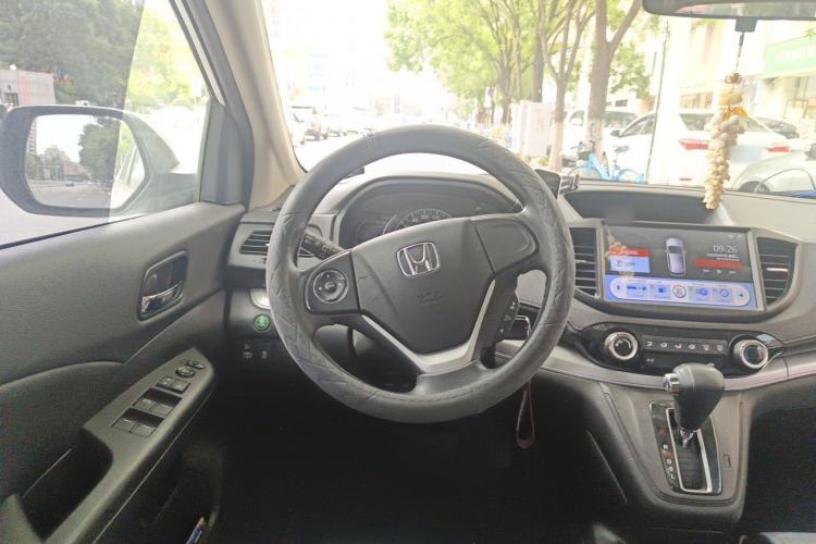 Used Honda CR-V 2016 2.0L two-wheel drive Urban Edition Steering Wheel