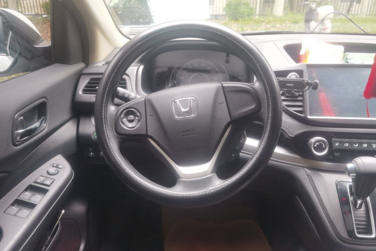 Used Honda CR-V 2016 2.0L two-wheel drive Urban Edition Steering Wheel