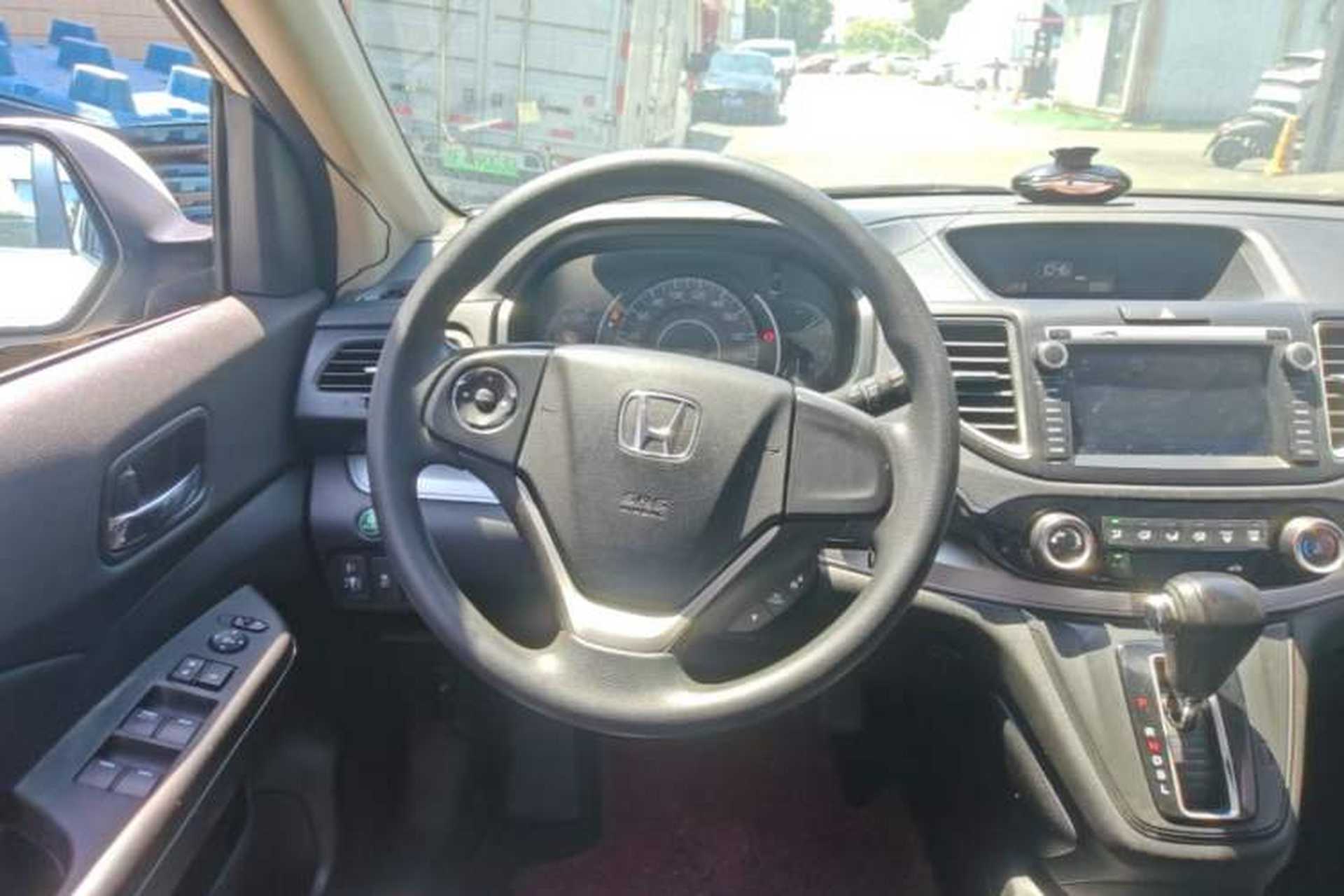 Used Honda CR-V 2016 2.0L two-wheel drive Urban Edition Steering Wheel