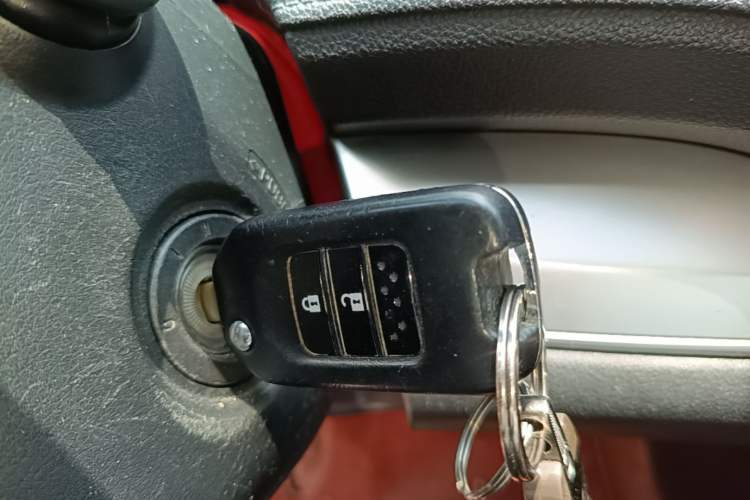 Used Honda CR-V 2016 2.0L two-wheel drive Urban Edition Vehicle Key