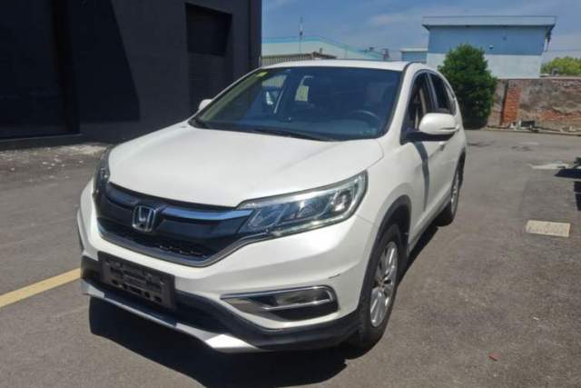 Used Honda CR-V 2016 2.0L two-wheel drive Urban Edition