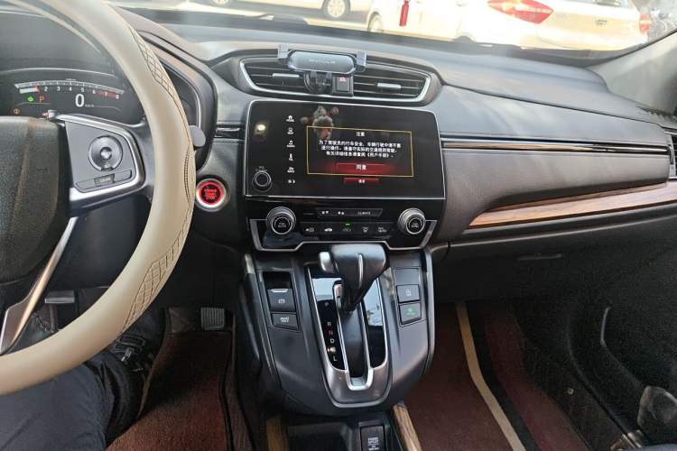 Used Honda CR-V 2017 240TURBO CVT Front-Wheel Drive Fashion Edition Audio And AC Panel