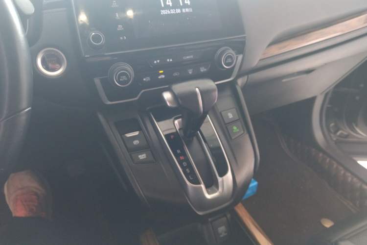 Used Honda CR-V 2017 240TURBO CVT Front-Wheel Drive Fashion Edition Audio And AC Panel