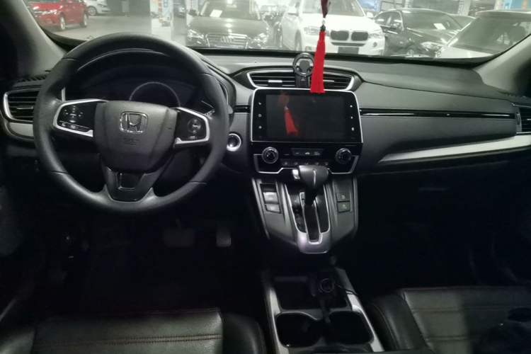 Used Honda CR-V 2017 240TURBO CVT 2WD Urban Edition Center Console