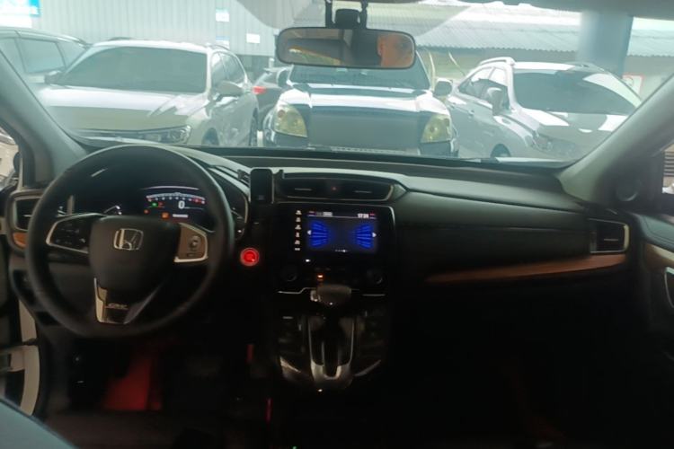 Used Honda CR-V 2017 240TURBO CVT Front-Wheel Drive Fashion Edition Center Console
