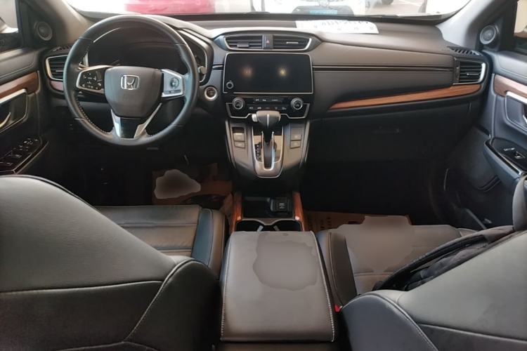 Used Honda CR-V 2017 240TURBO CVT Front-Wheel Drive Fashion Edition Center Console