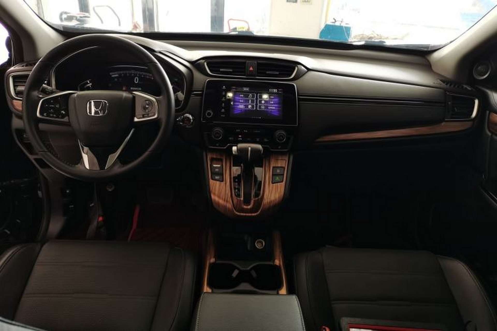 Used Honda CR-V 2017 240TURBO CVT Four-Wheel Drive Luxury Edition Center Console