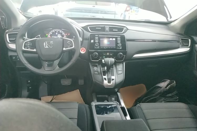 Used Honda CR-V 2017 240TURBO CVT 2WD Urban Edition Center Console