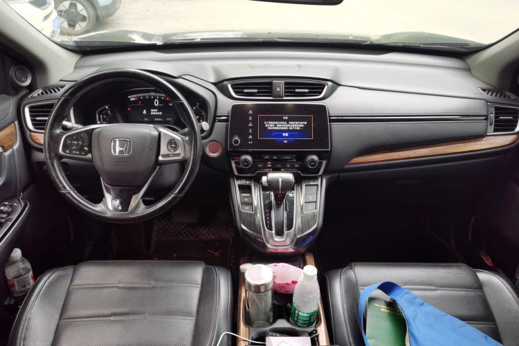 Used Honda CR-V 2017 240TURBO CVT Front-Wheel Drive Fashion Edition Center Console