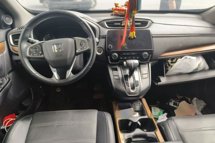 Used Honda CR-V 2017 240TURBO CVT Front-Wheel Drive Fashion Edition Center Console