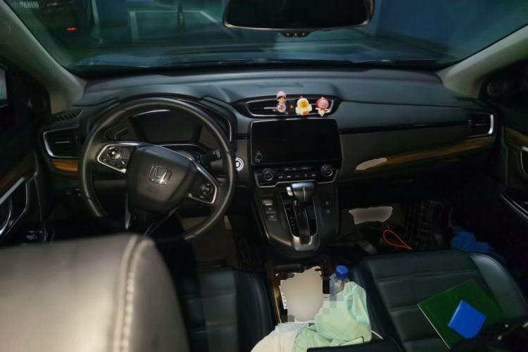 Used Honda CR-V 2017 240TURBO CVT Front-Wheel Drive Fashion Edition Center Console