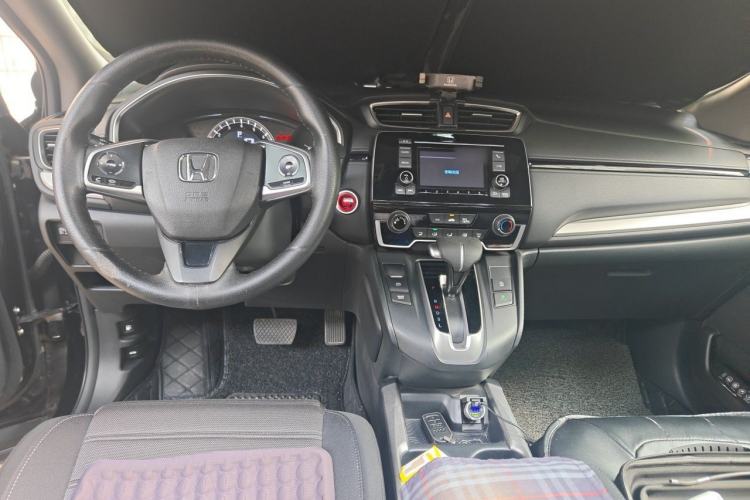 Used Honda CR-V 2017 240TURBO CVT 2WD Urban Edition Center Console