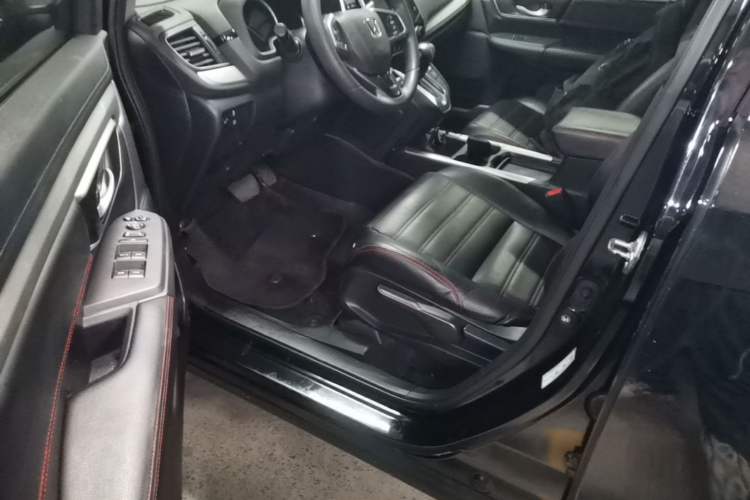 Used Honda CR-V 2017 240TURBO CVT 2WD Urban Edition Driver Seat