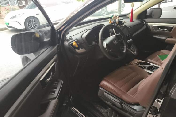 Used Honda CR-V 2017 240TURBO CVT 2WD Comfort Version Driver Seat