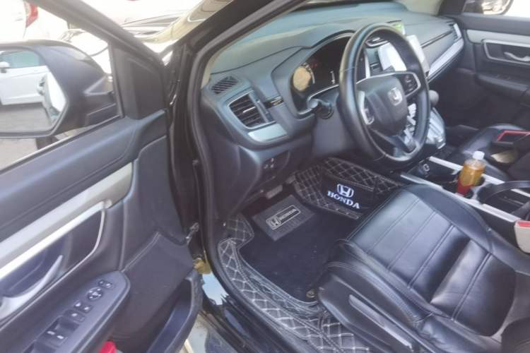 Used Honda CR-V 2017 240TURBO CVT 2WD Comfort Version Driver Seat