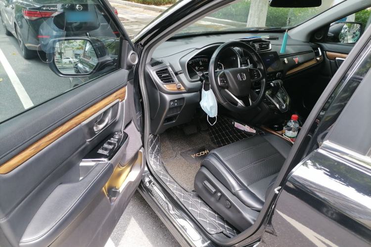 Used Honda CR-V 2017 240TURBO CVT Front-Wheel Drive Fashion Edition Driver Seat