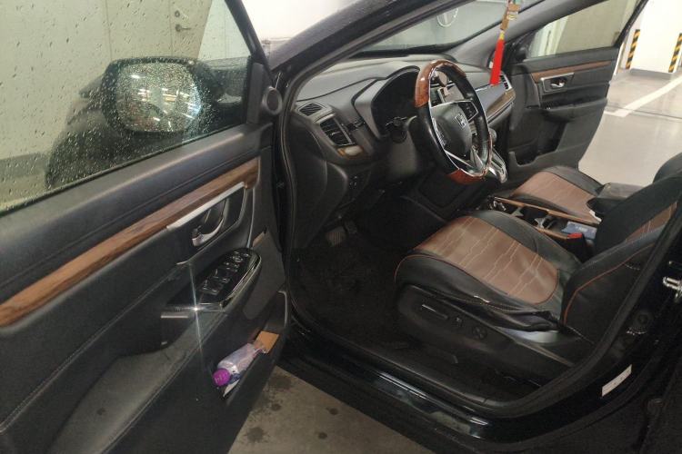 Used Honda CR-V 2017 240TURBO CVT Front-Wheel Drive Fashion Edition Driver Seat