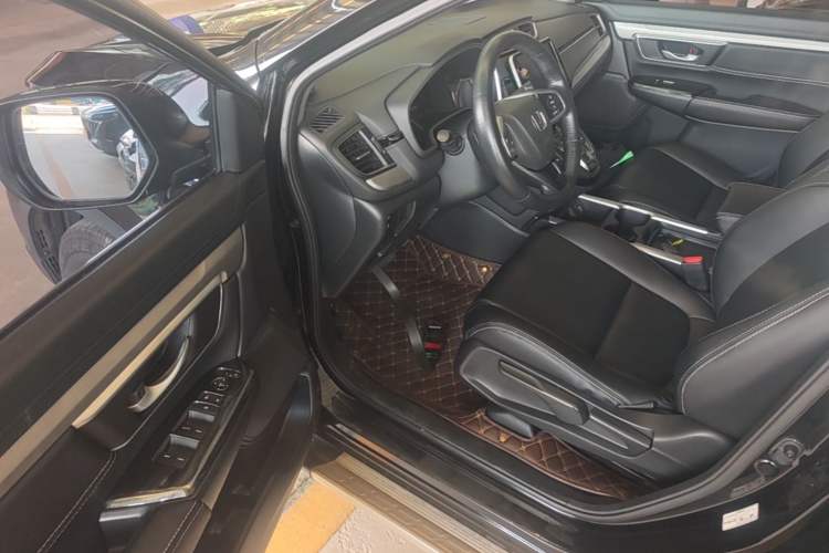 Used Honda CR-V 2017 Hybrid 2.0L Pure Speed Edition Driver Seat