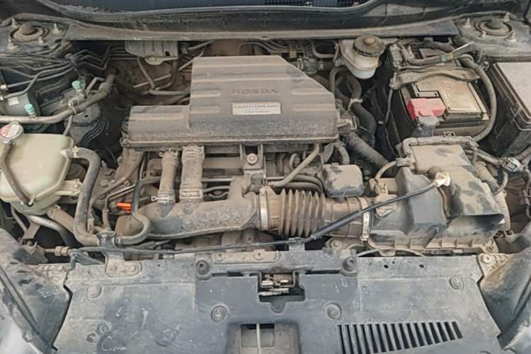 Used Honda CR-V 2017 240TURBO CVT Front-Wheel Drive Fashion Edition Engine Bay