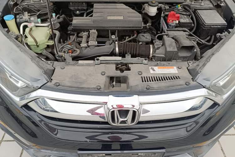 Used Honda CR-V 2017 240TURBO CVT Front-Wheel Drive Fashion Edition Engine Bay