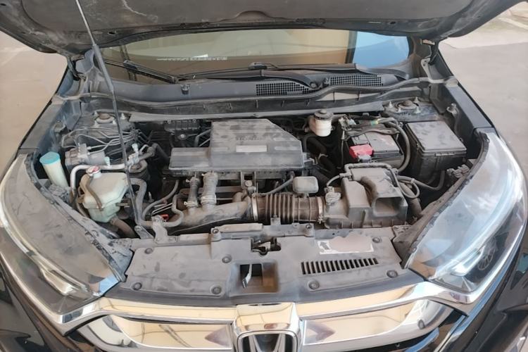 Used Honda CR-V 2017 240TURBO CVT Front-Wheel Drive Fashion Edition Engine Bay