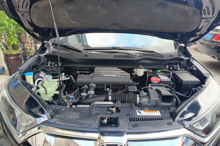Used Honda CR-V 2017 240TURBO CVT Front-Wheel Drive Fashion Edition Engine Bay