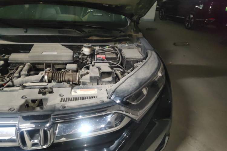 Used Honda CR-V 2017 240TURBO CVT Front-Wheel Drive Fashion Edition Engine Bay Left