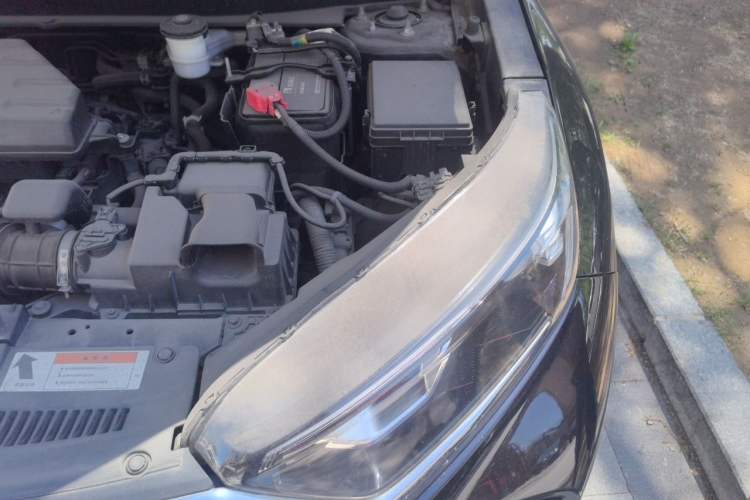 Used Honda CR-V 2017 240TURBO CVT 2WD Comfort Version Engine Bay Left