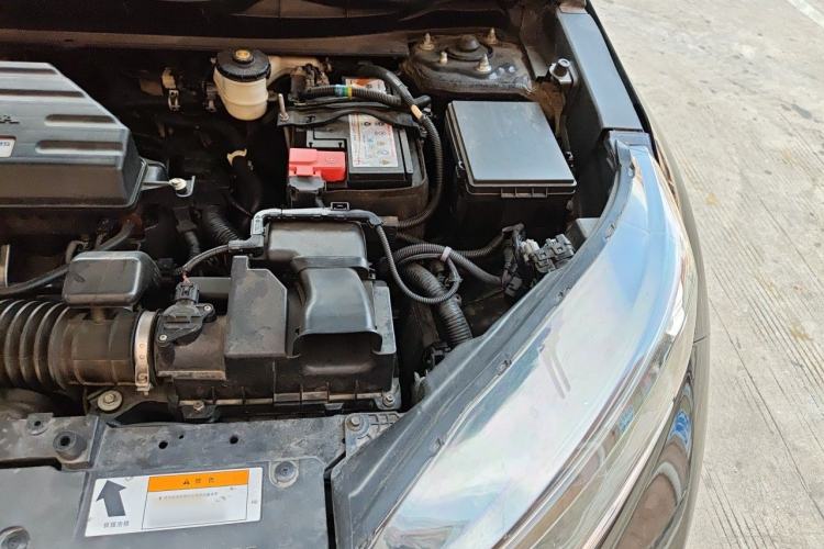 Used Honda CR-V 2017 240TURBO CVT Front-Wheel Drive Fashion Edition Engine Bay Left