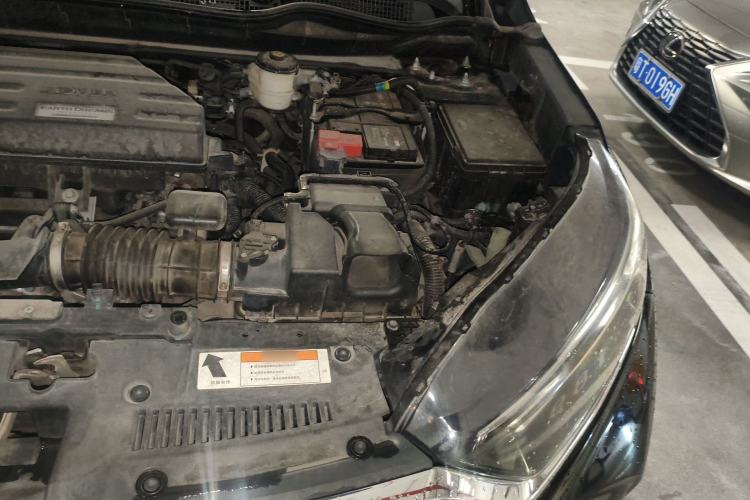 Used Honda CR-V 2017 240TURBO CVT Front-Wheel Drive Fashion Edition Engine Bay Left