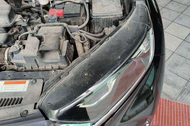 Used Honda CR-V 2017 240TURBO CVT Four-Wheel Drive Luxury Edition Engine Bay Left