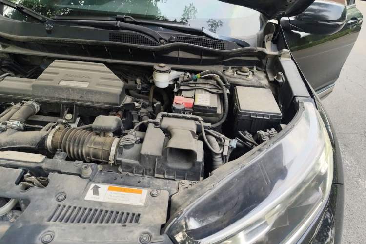 Used Honda CR-V 2017 240TURBO CVT Front-Wheel Drive Fashion Edition Engine Bay Left