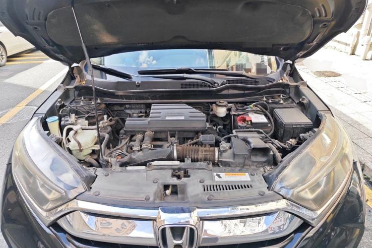 Used Honda CR-V 2017 240TURBO CVT Front-Wheel Drive Fashion Edition Engine Bay
