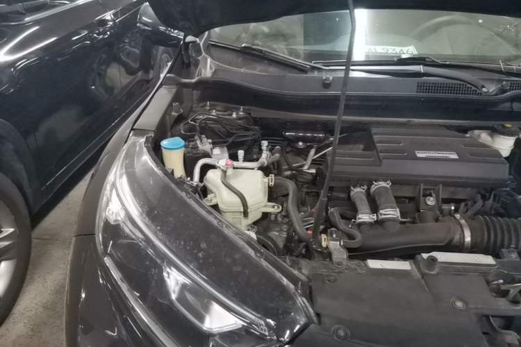 Used Honda CR-V 2017 240TURBO CVT 2WD Urban Edition Engine Bay Right