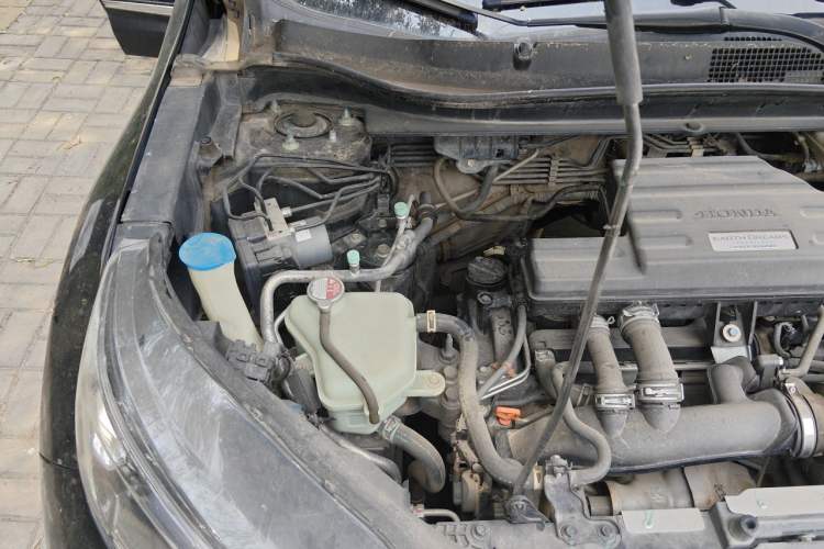 Used Honda CR-V 2017 240TURBO CVT Front-Wheel Drive Fashion Edition Engine Bay Right