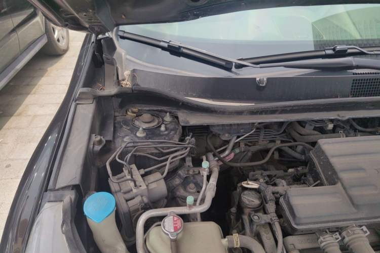 Used Honda CR-V 2017 240TURBO CVT 2WD Urban Edition Engine Bay Right