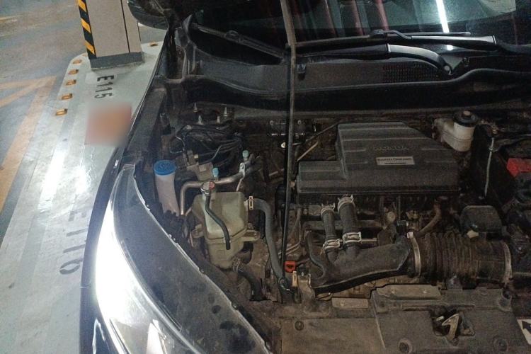 Used Honda CR-V 2017 240TURBO CVT Front-Wheel Drive Fashion Edition Engine Bay Right