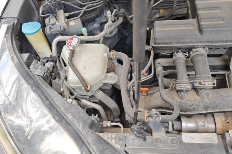 Used Honda CR-V 2017 240TURBO CVT Front-Wheel Drive Fashion Edition Engine Bay Right