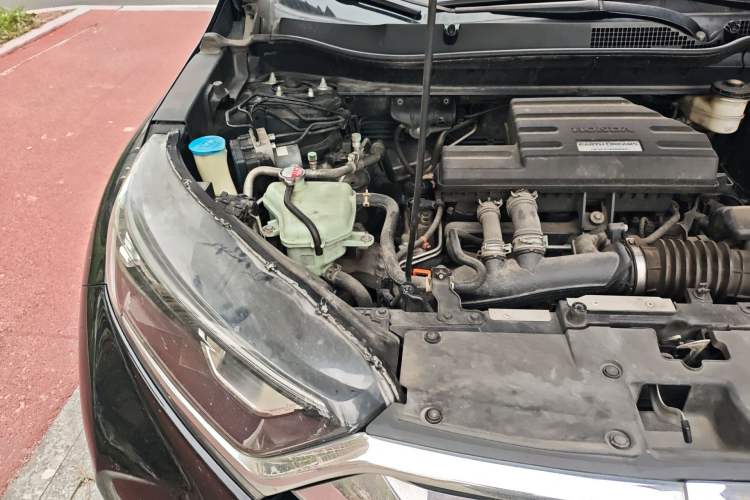 Used Honda CR-V 2017 240TURBO CVT Front-Wheel Drive Fashion Edition Engine Bay Right