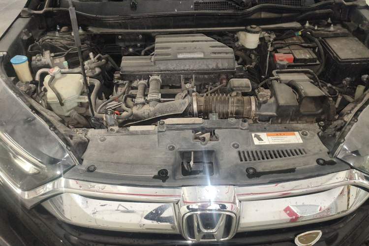 Used Honda CR-V 2017 240TURBO CVT Front-Wheel Drive Fashion Edition Engine Bay