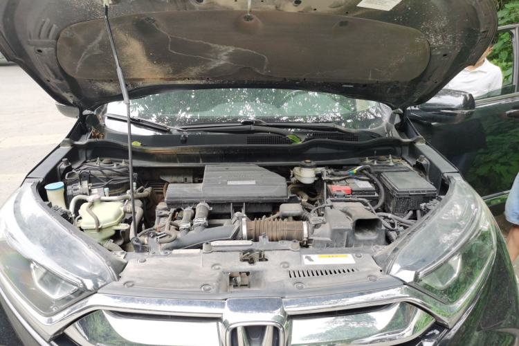 Used Honda CR-V 2017 240TURBO CVT Front-Wheel Drive Fashion Edition Engine Bay