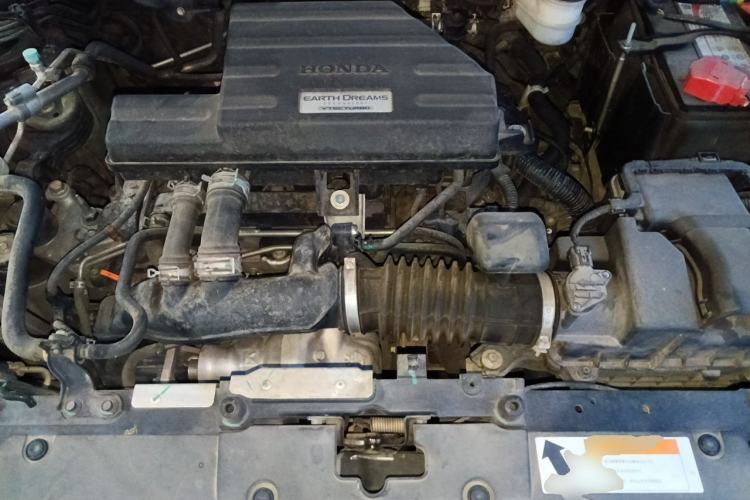 Used Honda CR-V 2017 240TURBO CVT 2WD Comfort Version Engine Bay