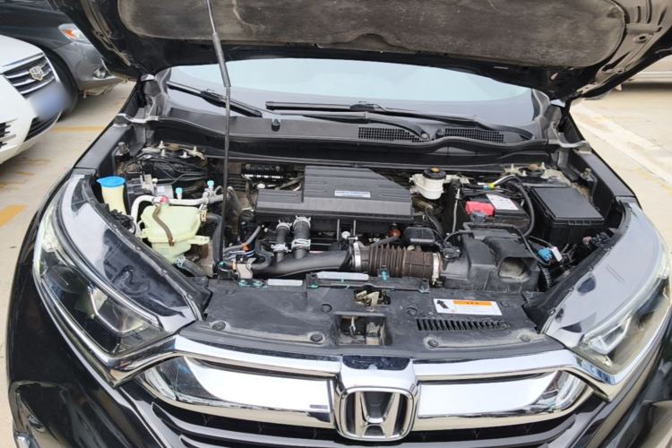 Used Honda CR-V 2017 240TURBO CVT Front-Wheel Drive Fashion Edition Engine Bay