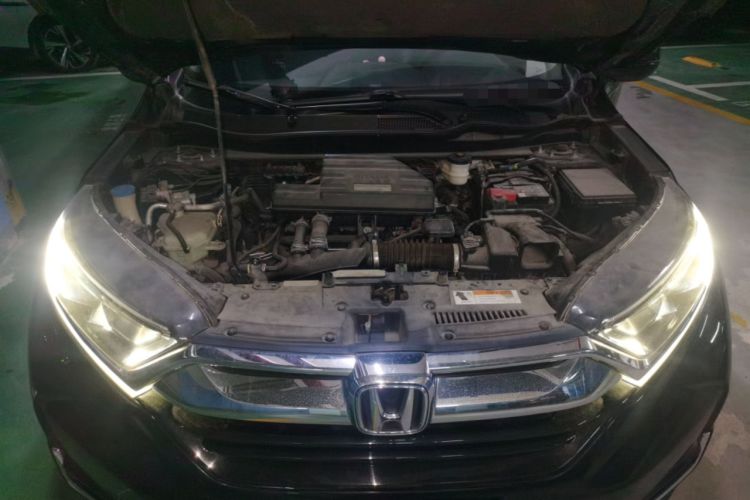 Used Honda CR-V 2017 240TURBO CVT Front-Wheel Drive Fashion Edition Engine Bay