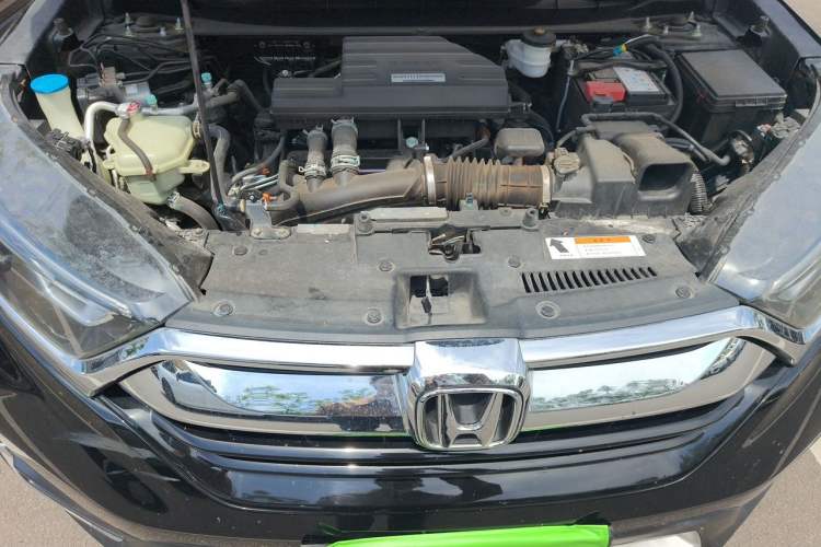 Used Honda CR-V 2017 240TURBO CVT Front-Wheel Drive Fashion Edition Engine Bay