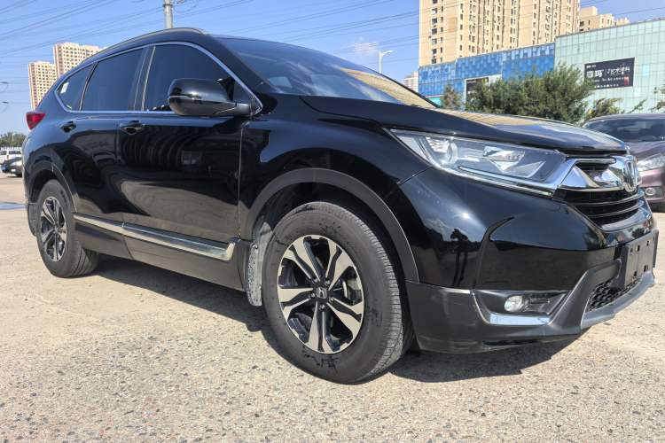 Used Honda CR-V 2017 240TURBO Manual Two-Wheel Drive Classic Edition Exterior 1
