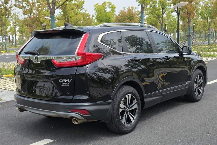 Used Honda CR-V 2017 240TURBO CVT 2WD Comfort Version Exterior 2